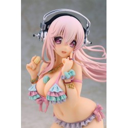 Statuette Super Sonico The Animation 1/7 Sonico with Macaron