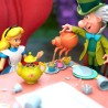 Figurine Alice au Pays des Merveilles Disney Ultimates The Tea Time Mad Hatter