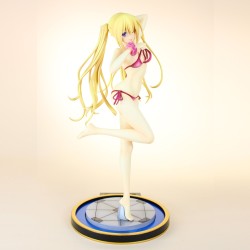 Statuette Trinity Seven 1/8 Lieselotte Sherlock Swimsuit Version