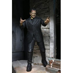 Figurine Universal Monsters figurine Ultimate Frankenstein's Monster (en couleur)