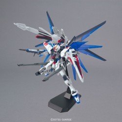 Maquette Gundam SEED MG 1/100 Freedom Gundam Ver. 2.0