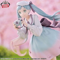 Figurine Hatsune Miku Holiday Memories Camera Version