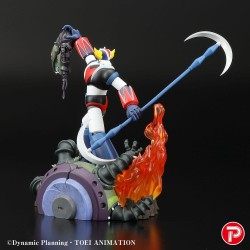 Statuette Grendizer Scene Selection 01 Goldorak a cry of Victory