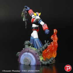 Statuette Grendizer Scene Selection 01 Goldorak a cry of Victory