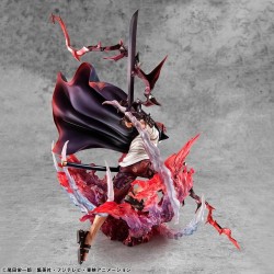 Statuette One Piece P.O.P. SA-MAXIMUM Leader of Red Hair Pirates Red-Haired Shanks Kamusari